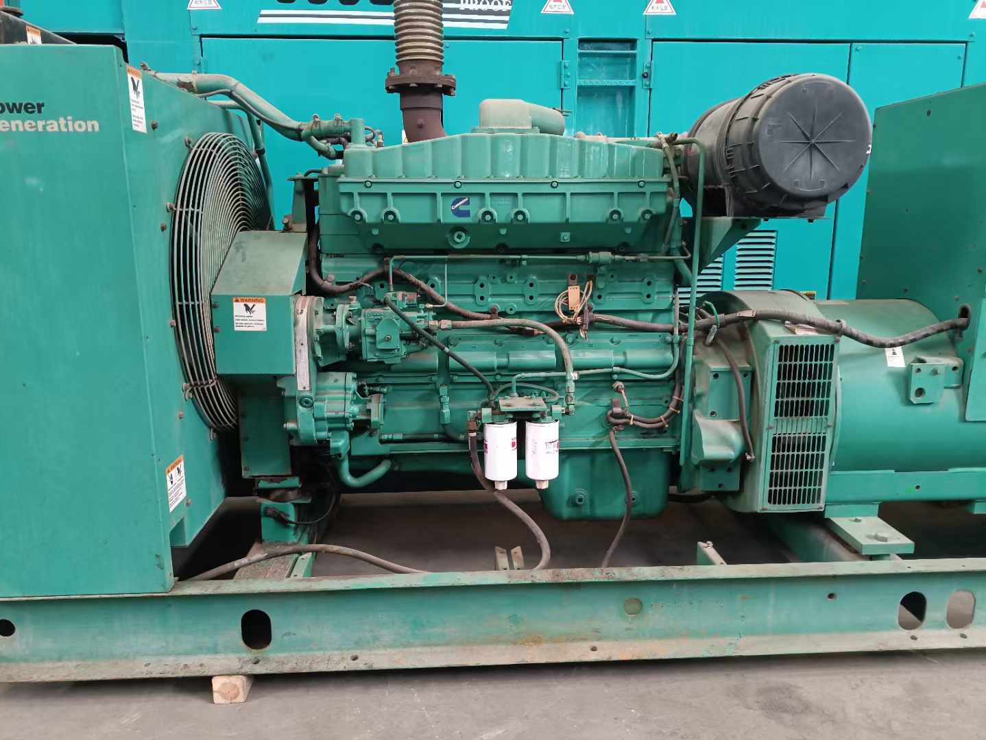 莲都过载会对 600kW 柴油发电机组造成哪些损害？